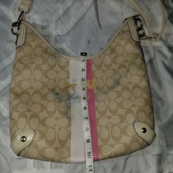 Authentic coach crossbody purse